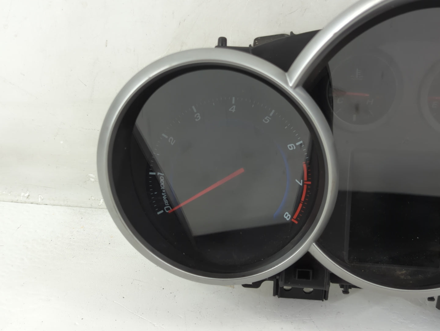 2011 Chevrolet Cruze Instrument Cluster Speedometer Gauges P/N:95018203 Fits OEM Used Auto Parts - Oemusedautoparts1.com