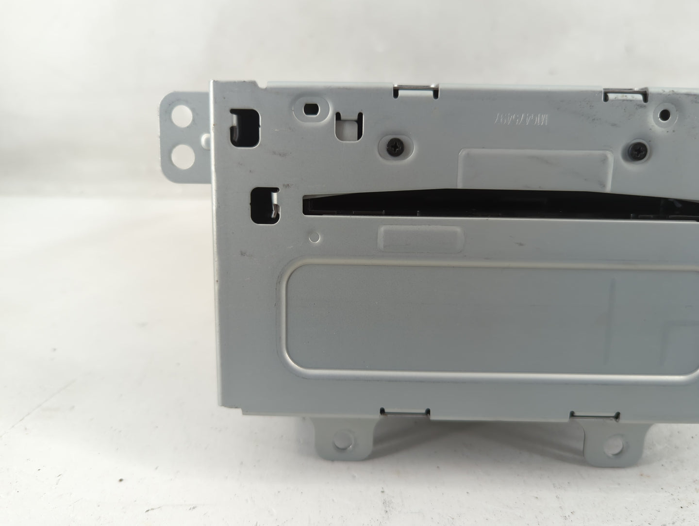 2011-2012 Chevrolet Cruze Radio AM FM Cd Player Receiver Replacement P/N:20983517 Fits Fits 2010 2011 2012 OEM Used Auto Par