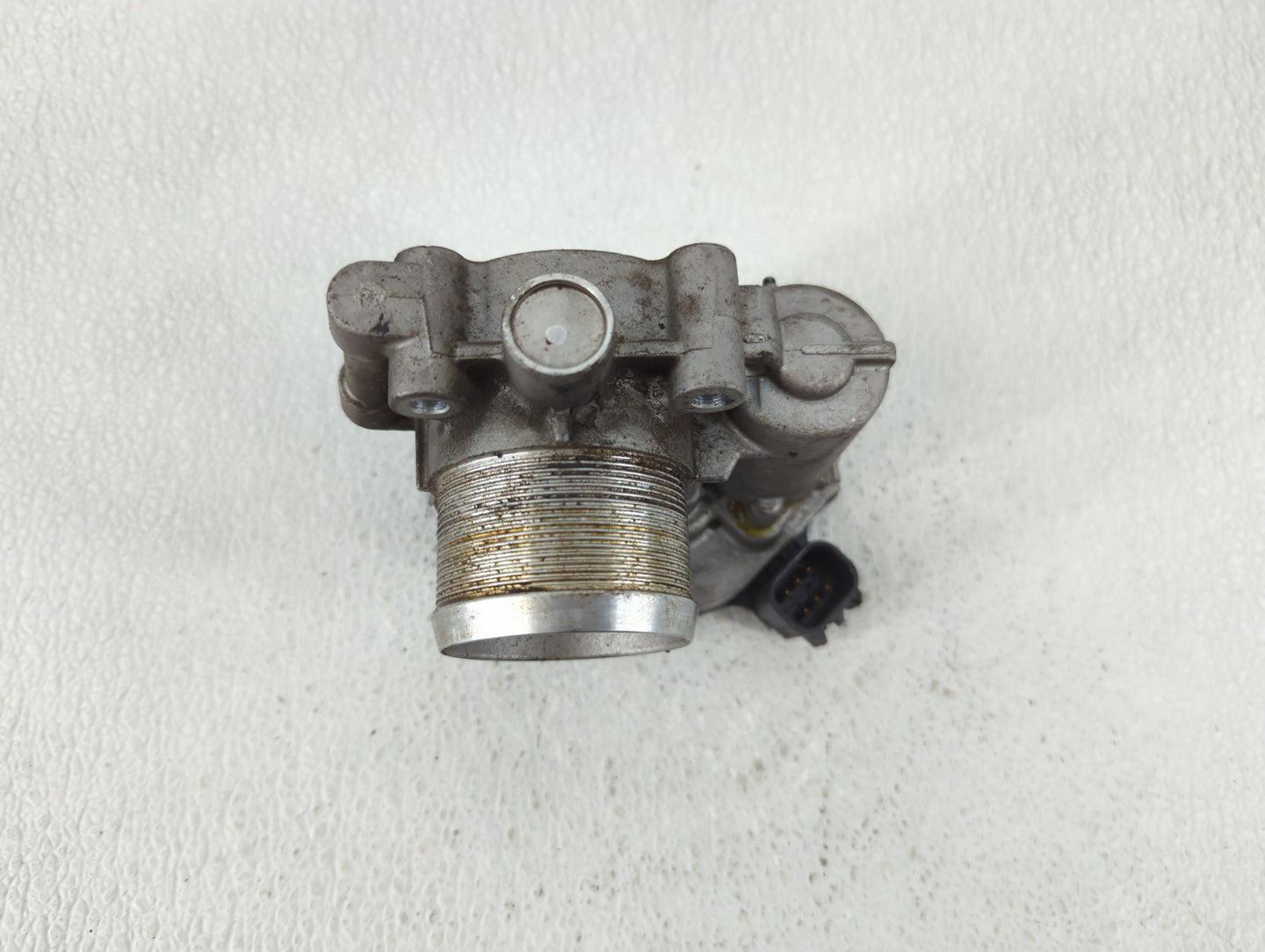 2011-2016 Chevrolet Cruze Throttle Body Fits Fits 2011 2012 2013 2014 2015 2016 2017 2018 2019 2020 2021 OEM Used Auto Parts