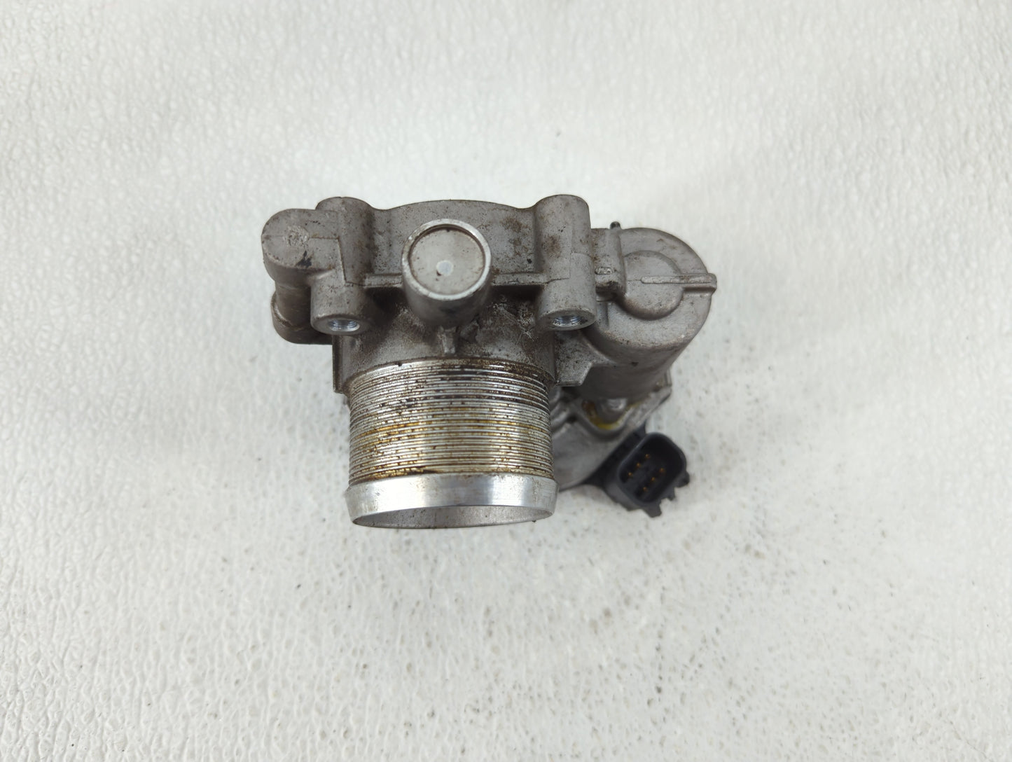 2011-2016 Chevrolet Cruze Throttle Body Fits Fits 2011 2012 2013 2014 2015 2016 2017 2018 2019 2020 2021 OEM Used Auto Parts