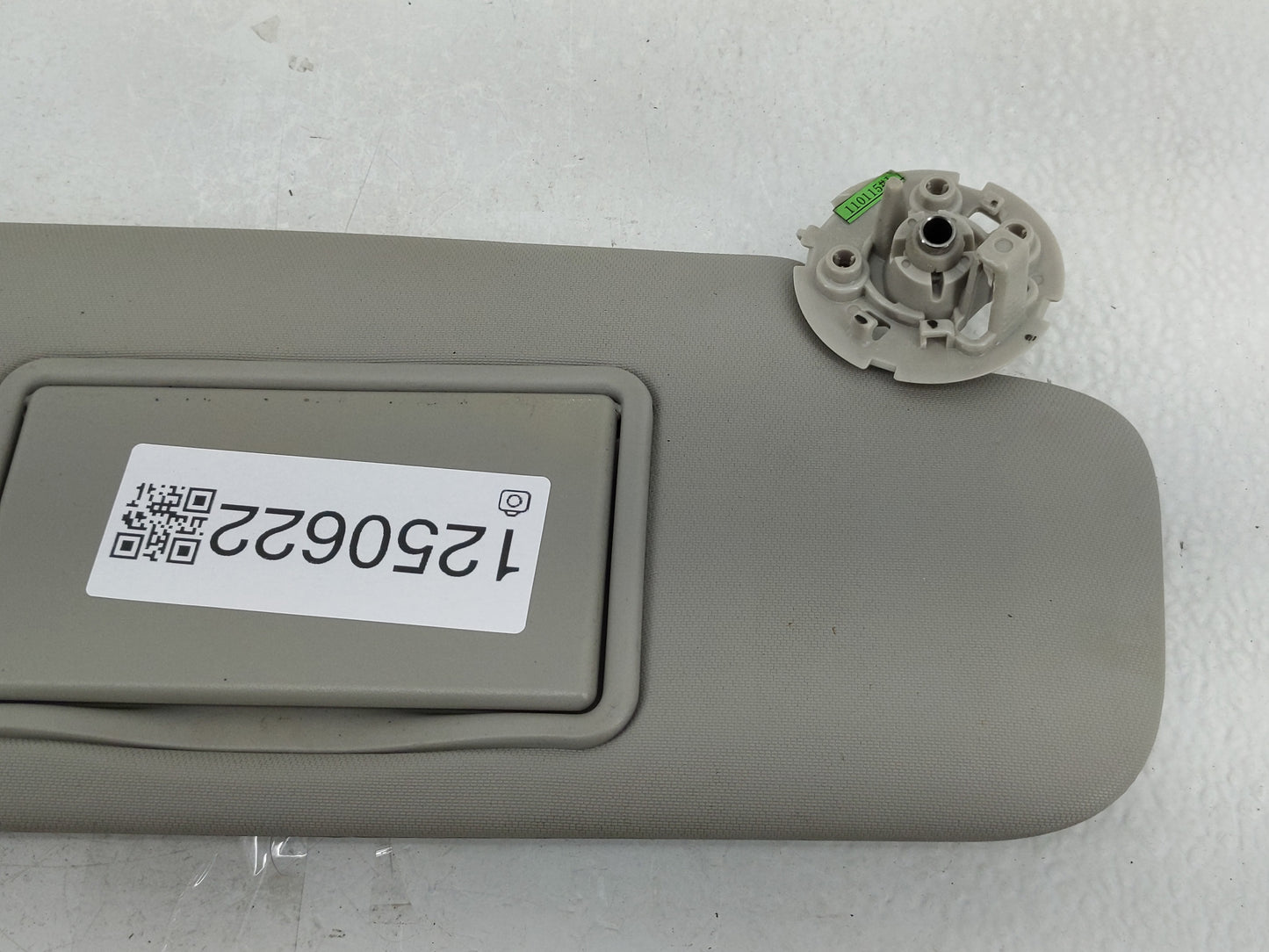 2011-2016 Chevrolet Cruze Sun Visor Shade Replacement Driver Left Mirror Fits Fits 2011 2012 2013 2014 2015 2016 OEM Used Au