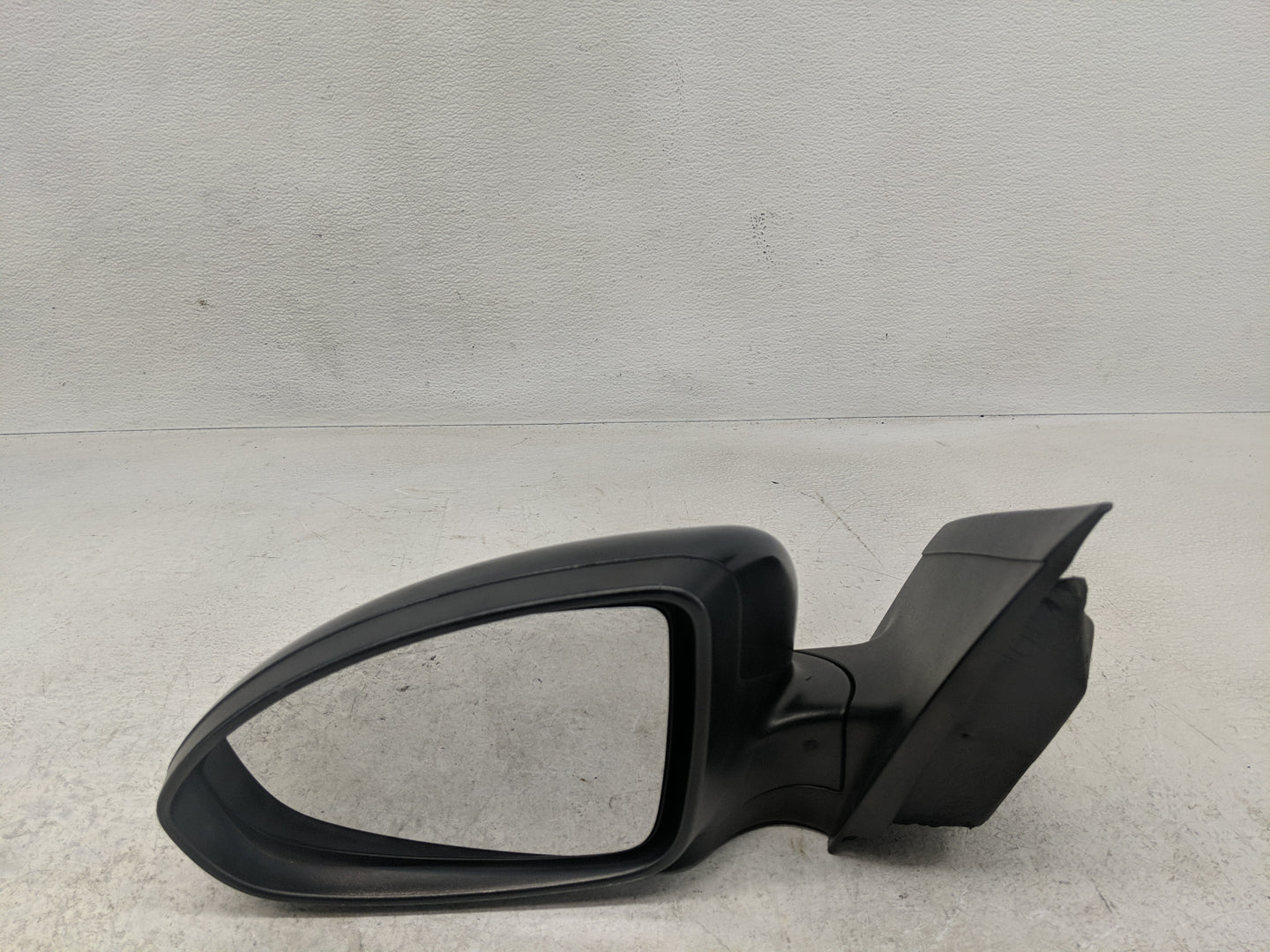 2011-2016 Chevrolet Cruze Side Mirror Replacement Driver Left View Door Mirror P/N:95220811 Fits OEM Used Auto Parts - Oemus