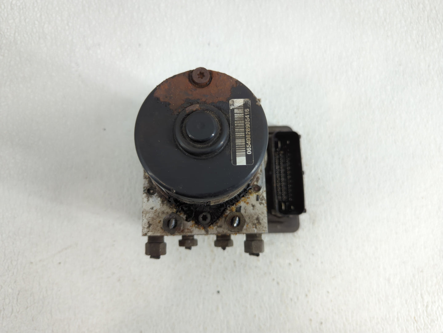 2011 Chevrolet Cruze ABS Pump Control Module Replacement P/N:13349238 Fits OEM Used Auto Parts - Oemusedautoparts1.com