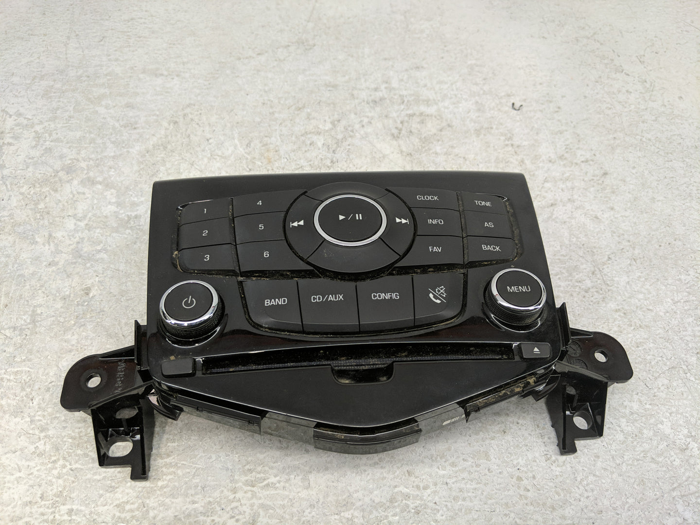 2011-2011 Chevrolet Cruze Radio Control Panel - Oemusedautoparts1.com