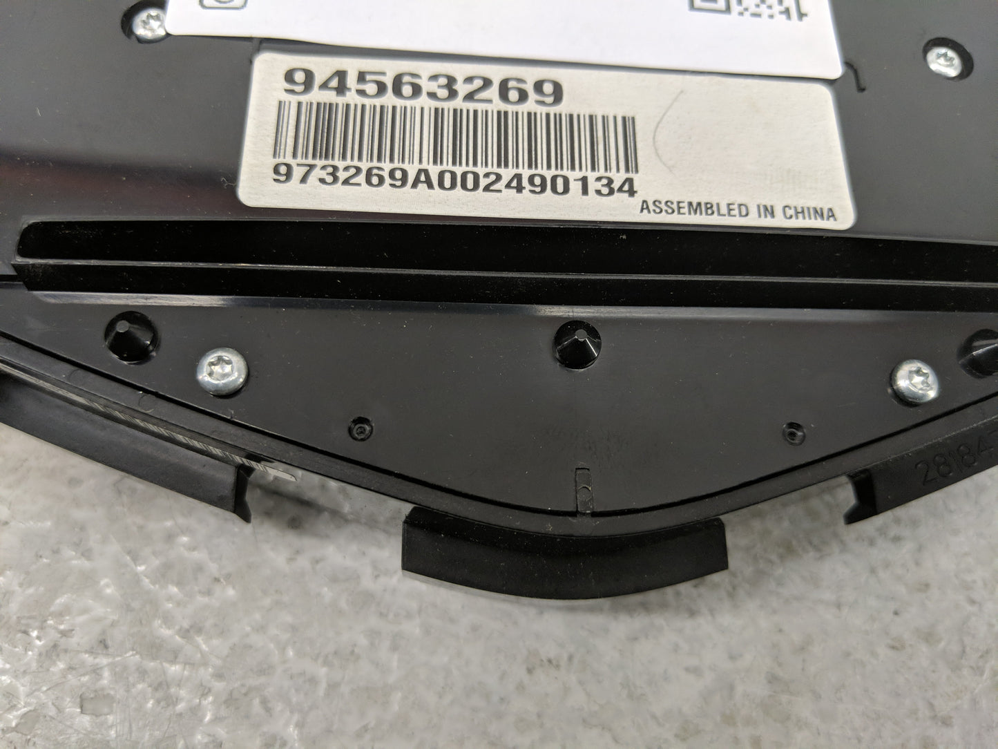2011-2011 Chevrolet Cruze Radio Control Panel - Oemusedautoparts1.com