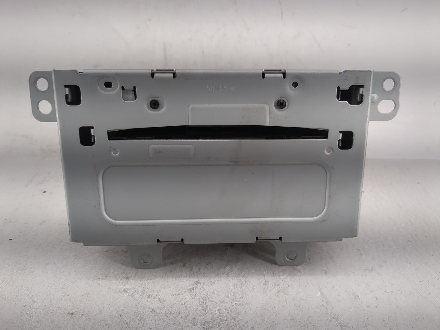2011-2012 Chevrolet Cruze Radio AM FM Cd Player Receiver Replacement P/N:20983517 Fits Fits 2010 2011 2012 OEM Used Auto Par