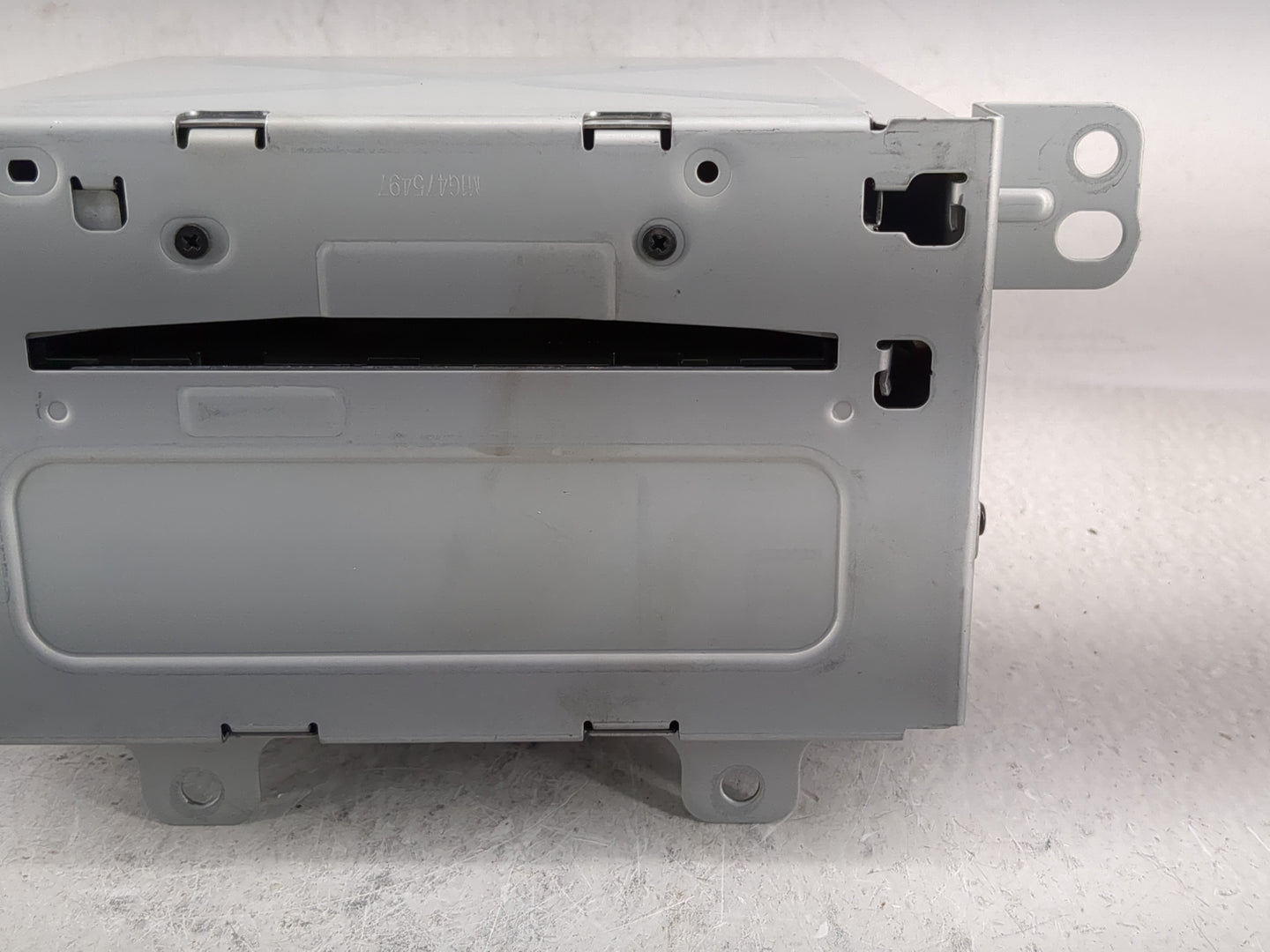 2011-2012 Chevrolet Cruze Radio AM FM Cd Player Receiver Replacement P/N:20983517 Fits Fits 2010 2011 2012 OEM Used Auto Par