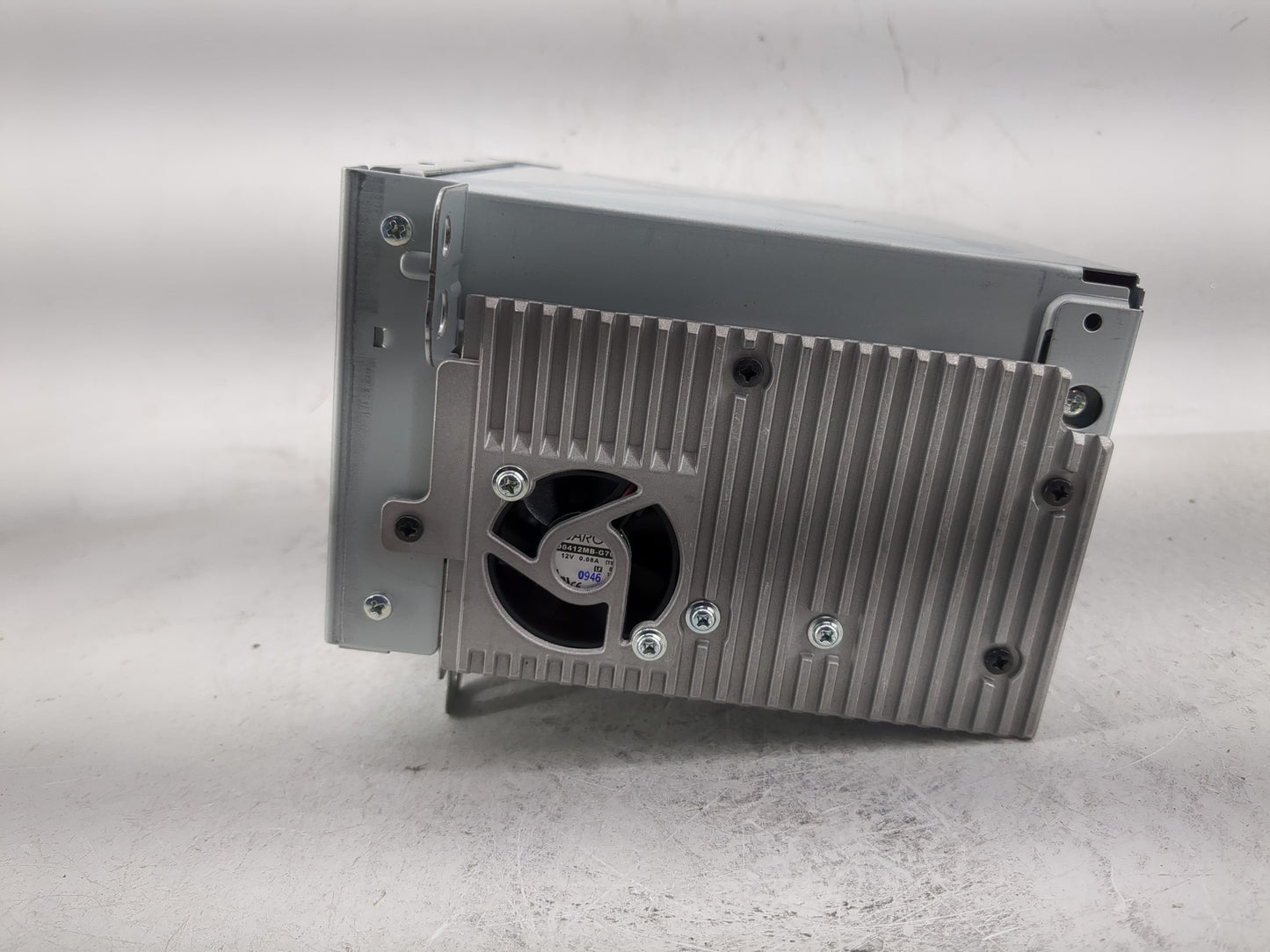 2011-2012 Chevrolet Cruze Radio AM FM Cd Player Receiver Replacement P/N:20983517 Fits Fits 2010 2011 2012 OEM Used Auto Par