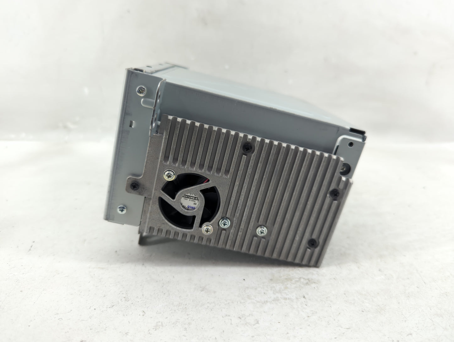 2011-2012 Chevrolet Cruze Radio AM FM Cd Player Receiver Replacement P/N:20983517 Fits Fits 2010 2011 2012 OEM Used Auto Par