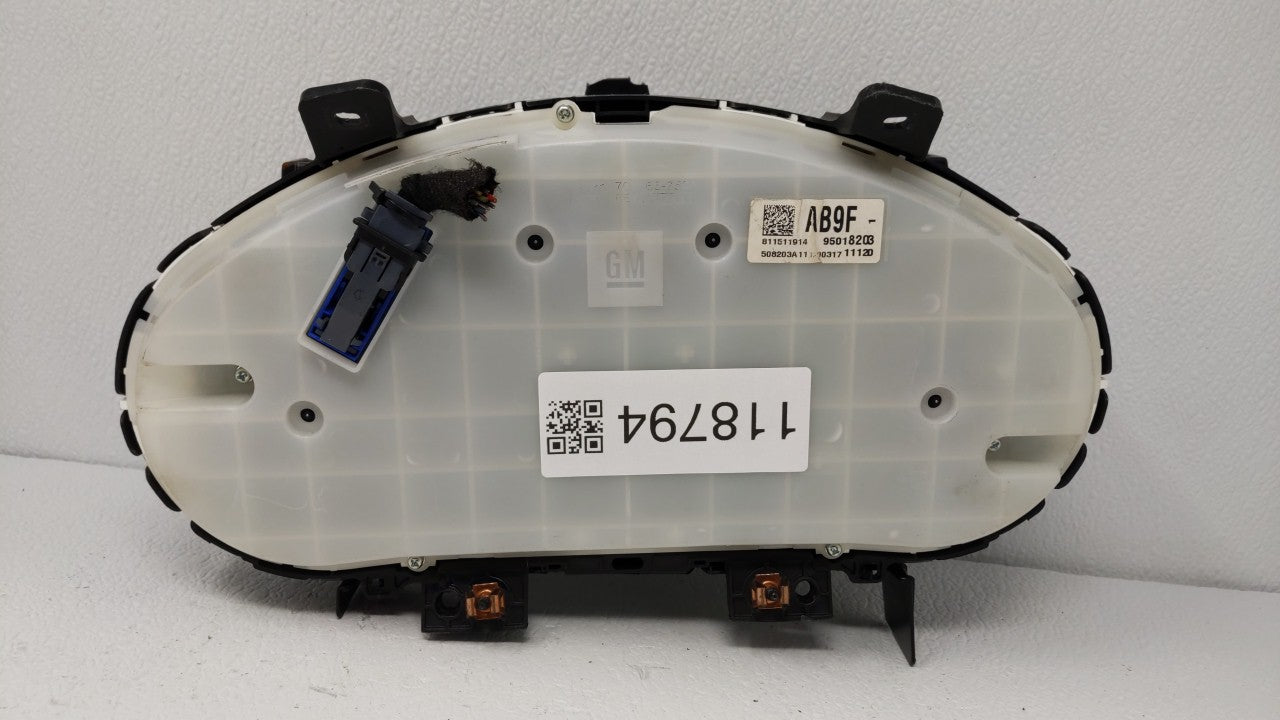 2011 Chevrolet Cruze Instrument Cluster Speedometer Gauges P/N:811511914 769212-670A, 95018203, 95018205 Fits OEM Used Auto 
