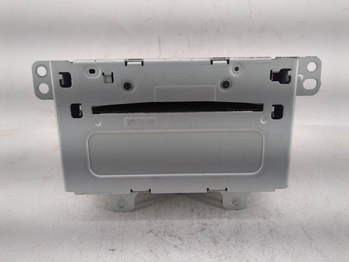 2011-2012 Chevrolet Cruze Radio AM FM Cd Player Receiver Replacement P/N:20983517 Fits Fits 2010 2011 2012 OEM Used Auto Par