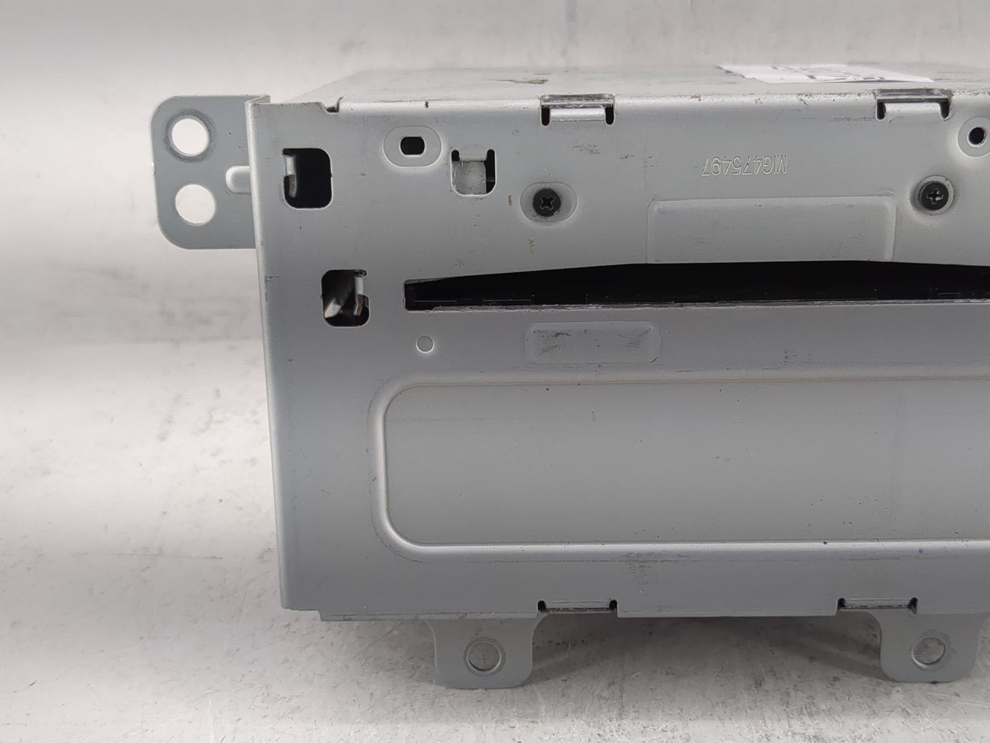 2011-2012 Chevrolet Cruze Radio AM FM Cd Player Receiver Replacement P/N:20983517 Fits Fits 2010 2011 2012 OEM Used Auto Par