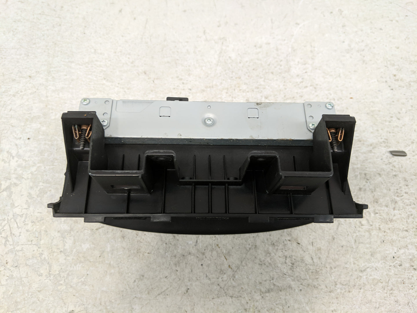 2011-2011 Chevrolet Cruze Information Display Screen - Oemusedautoparts1.com