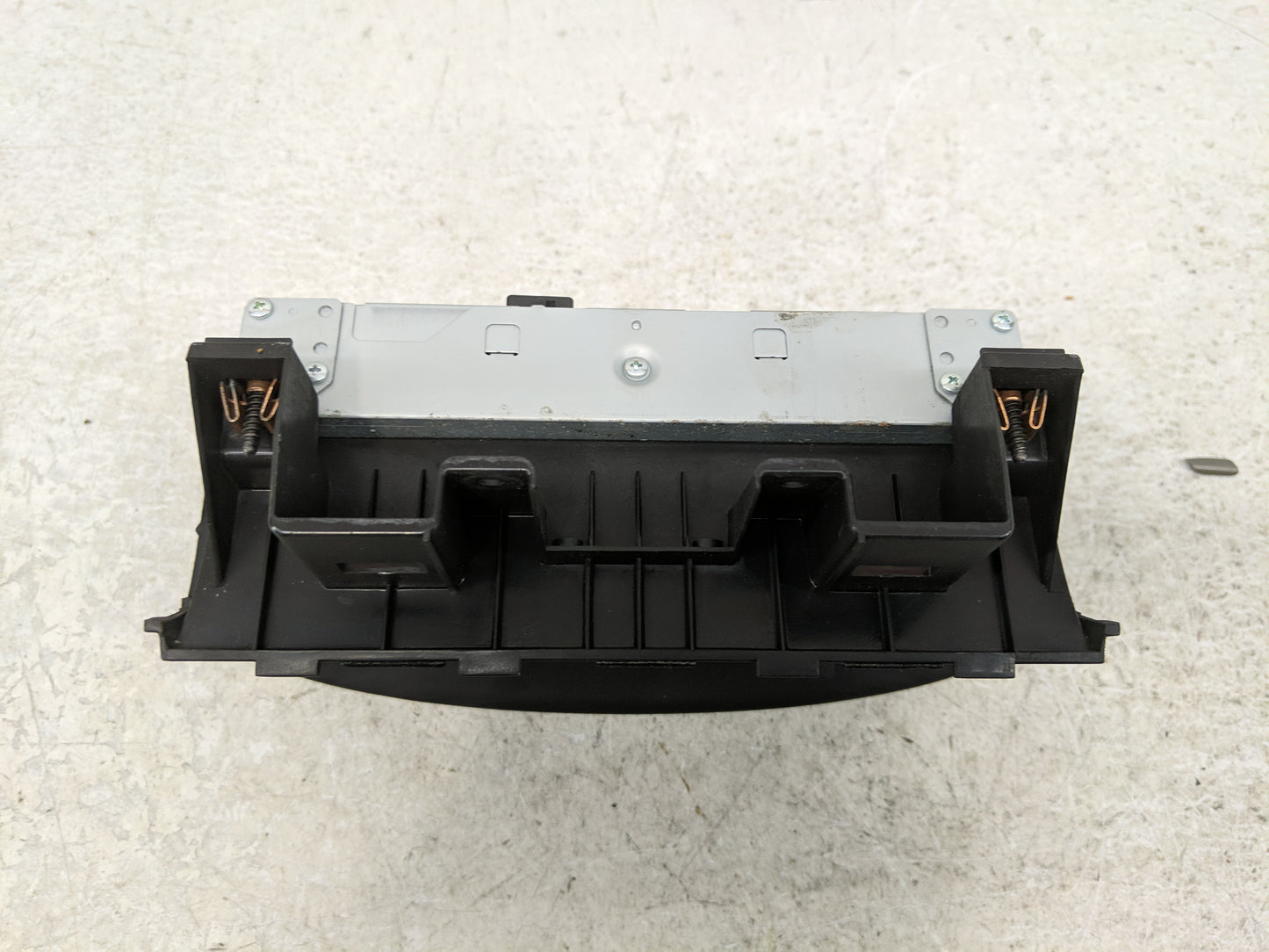 2011-2011 Chevrolet Cruze Information Display Screen - Oemusedautoparts1.com