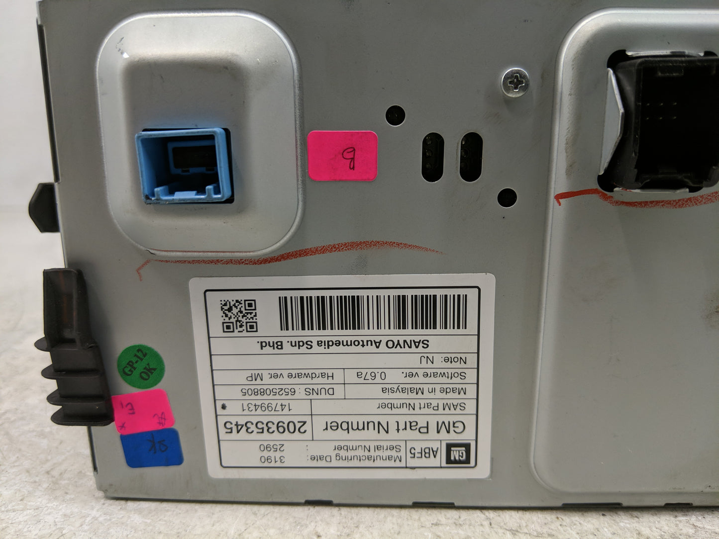 2011-2011 Chevrolet Cruze Information Display Screen - Oemusedautoparts1.com