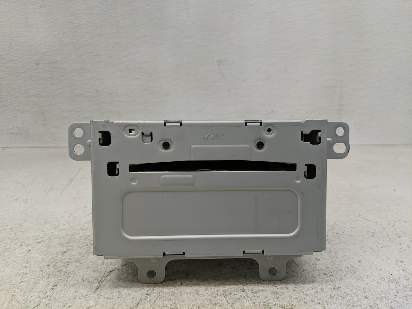 2011 Chevrolet Cruze Radio AM FM Cd Player Receiver Replacement P/N:20983517 Fits OEM Used Auto Parts - Oemusedautoparts1.co