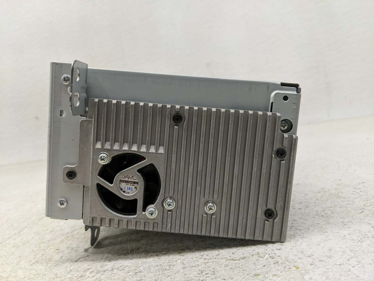 2011 Chevrolet Cruze Radio AM FM Cd Player Receiver Replacement P/N:20983517 Fits OEM Used Auto Parts - Oemusedautoparts1.co