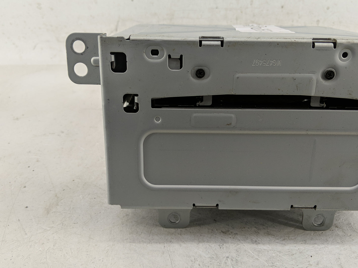 2011-2012 Chevrolet Cruze Radio AM FM Cd Player Receiver Replacement P/N:20983516 Fits Fits 2010 2011 2012 OEM Used Auto Par