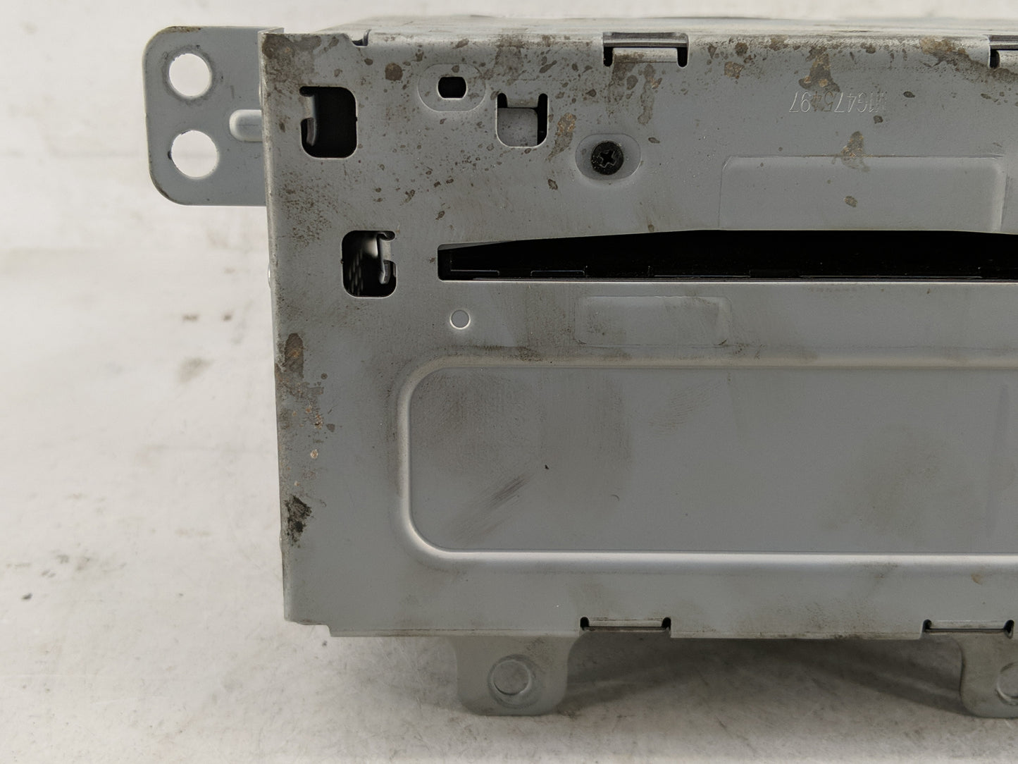 2011-2012 Chevrolet Cruze Radio AM FM Cd Player Receiver Replacement P/N:20983516 Fits Fits 2010 2011 2012 OEM Used Auto Par