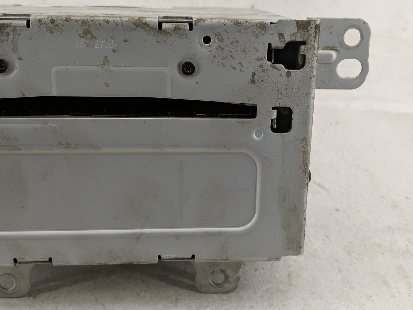 2011-2012 Chevrolet Cruze Radio AM FM Cd Player Receiver Replacement P/N:20983516 Fits Fits 2010 2011 2012 OEM Used Auto Par