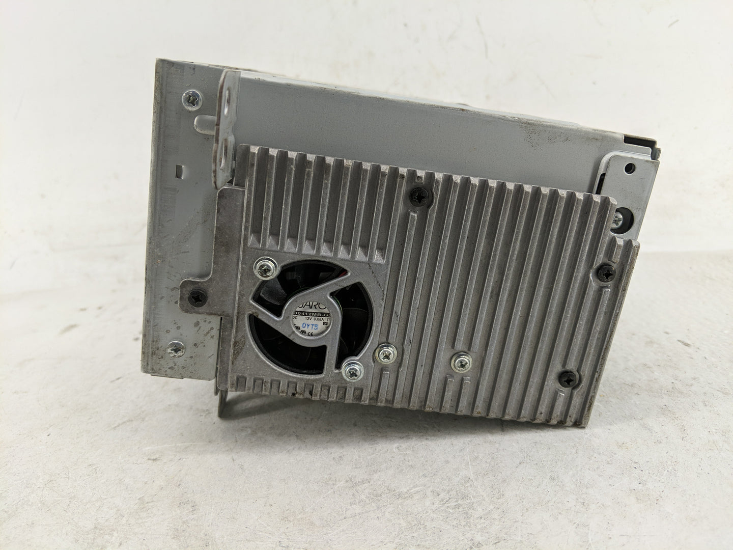 2011-2012 Chevrolet Cruze Radio AM FM Cd Player Receiver Replacement P/N:20983516 Fits Fits 2010 2011 2012 OEM Used Auto Par