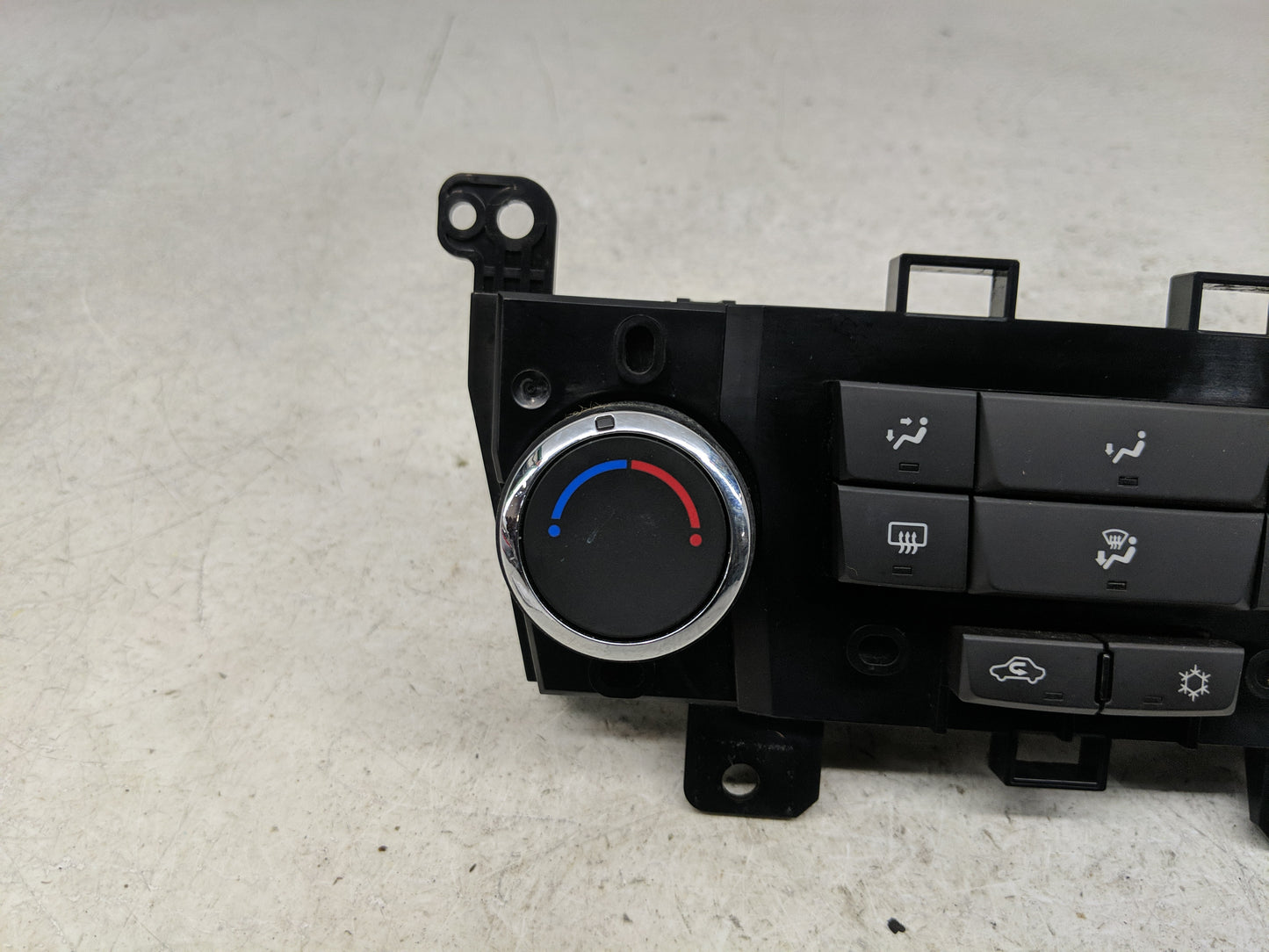 2011-2012 Chevrolet Cruze Climate Control Module Temperature AC/Heater Replacement P/N:95017054 Fits Fits 2011 2012 OEM Used