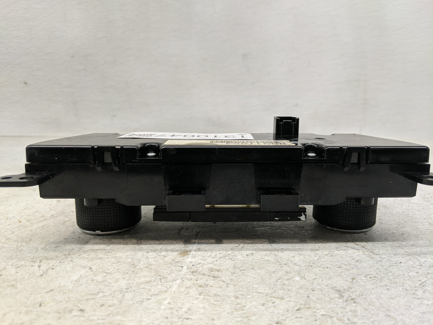 2011-2012 Chevrolet Cruze Climate Control Module Temperature AC/Heater Replacement P/N:95017054 Fits Fits 2011 2012 OEM Used