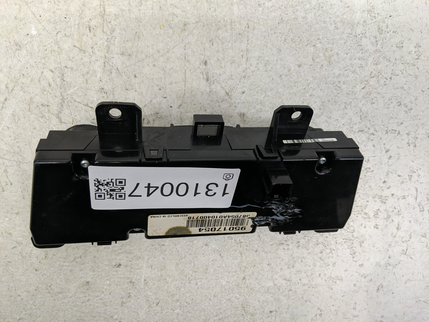 2011-2012 Chevrolet Cruze Climate Control Module Temperature AC/Heater Replacement P/N:95017054 Fits Fits 2011 2012 OEM Used