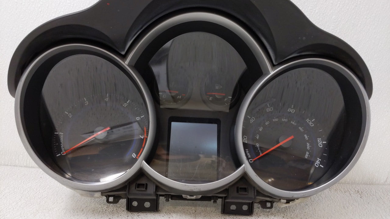 2011 Chevrolet Cruze Instrument Cluster Speedometer Gauges P/N:811511914,769212-670A,95018203,95018205 95018203 Fits OEM Use