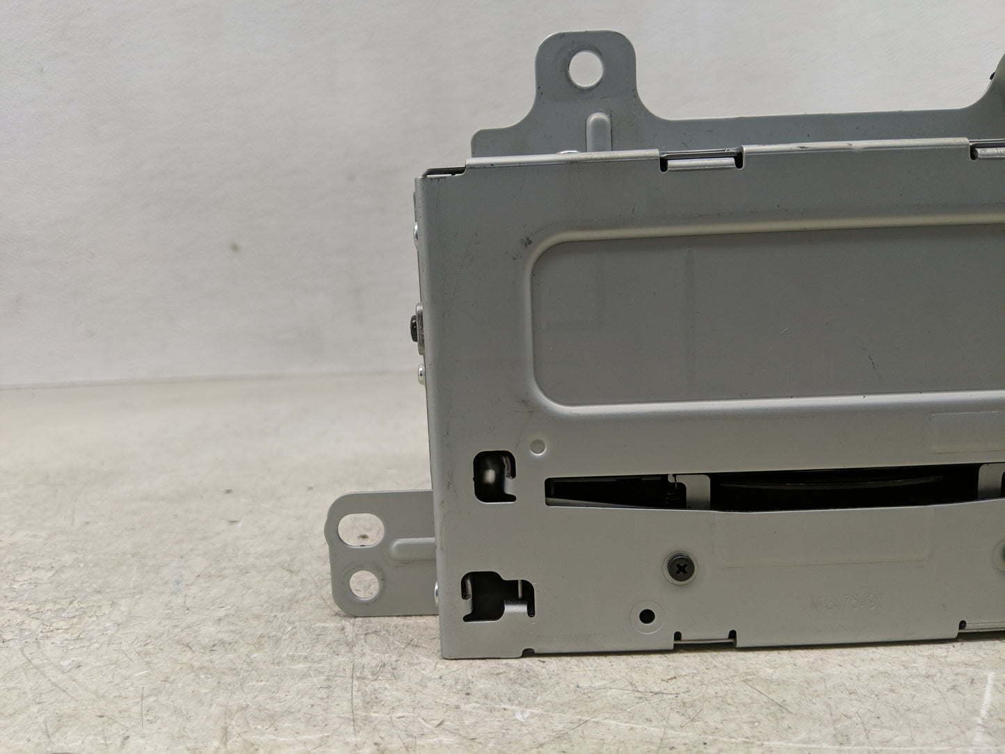 2011-2012 Chevrolet Cruze Radio AM FM Cd Player Receiver Replacement P/N:20983517 Fits Fits 2010 2011 2012 OEM Used Auto Par