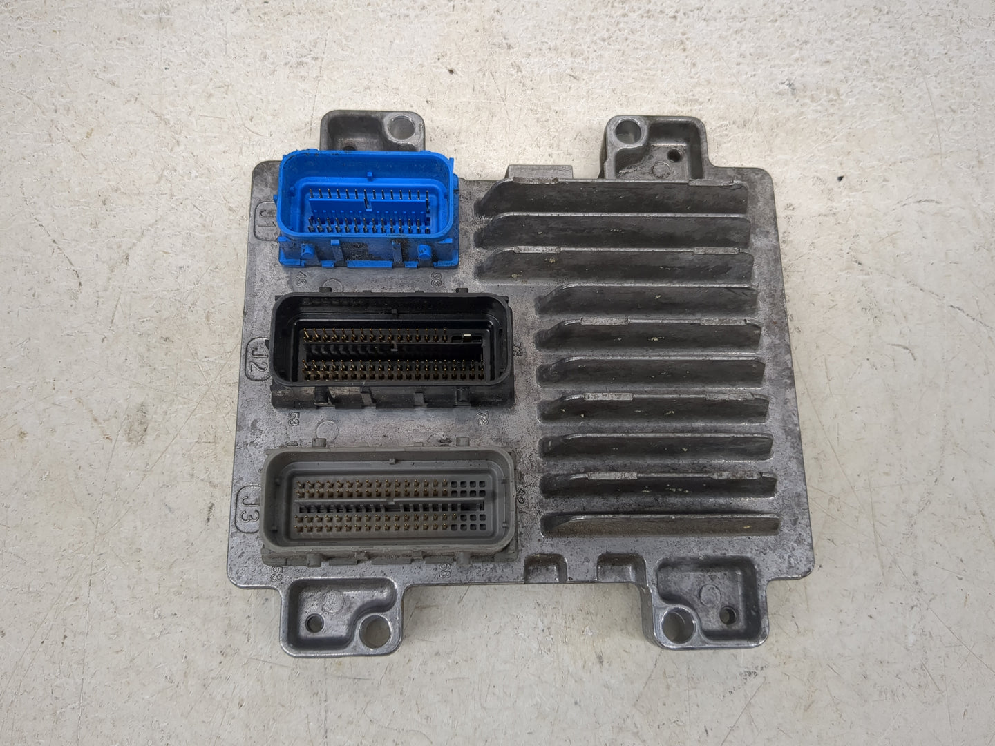 2011 Chevrolet Cruze PCM Engine Control Computer ECU ECM PCU OEM P/N:12645606 12644081 Fits OEM Used Auto Parts - Oemusedaut