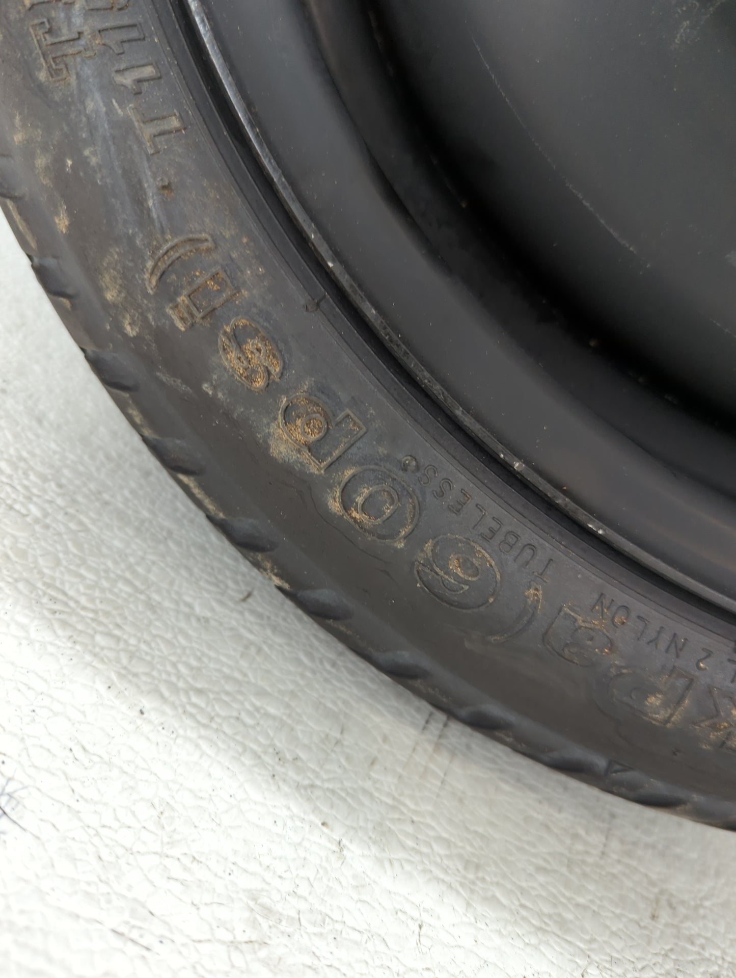 2011-2016 Chevrolet Cruze Spare Donut Tire Wheel Rim Oem - Oemusedautoparts1.com