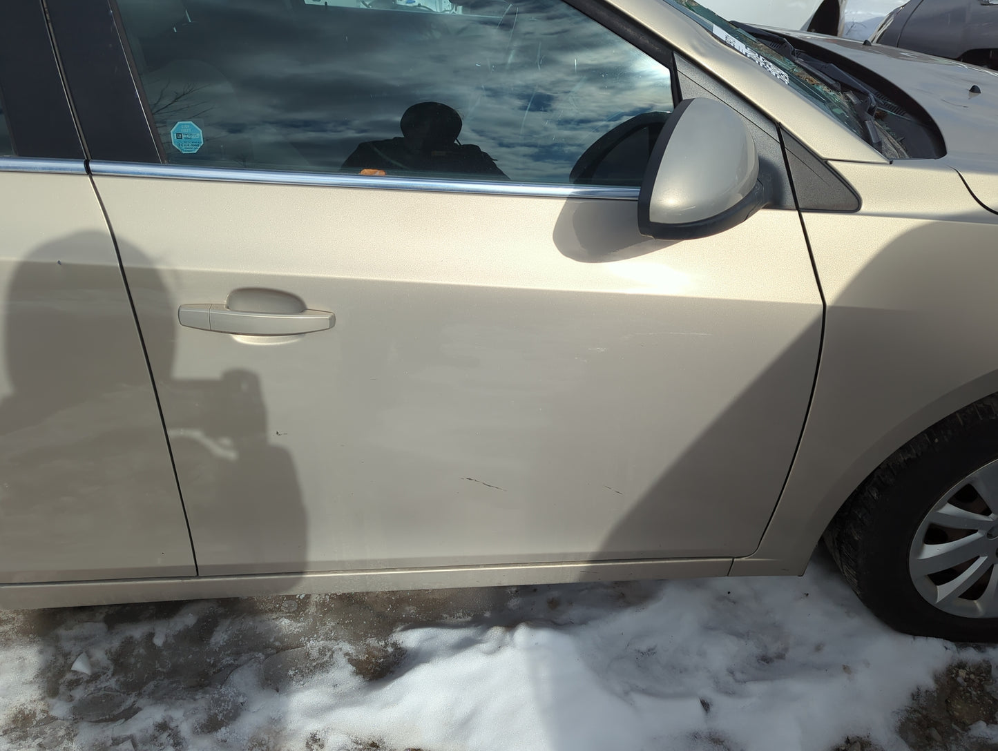 2011-2012 Chevrolet Cruze Passenger Front Door Oem 1368143 - Oemusedautoparts1.com