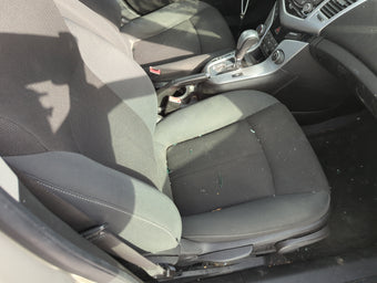 compare product 2011-2011 Chevrolet Cruze Passenger Front Seat Oem 1368156