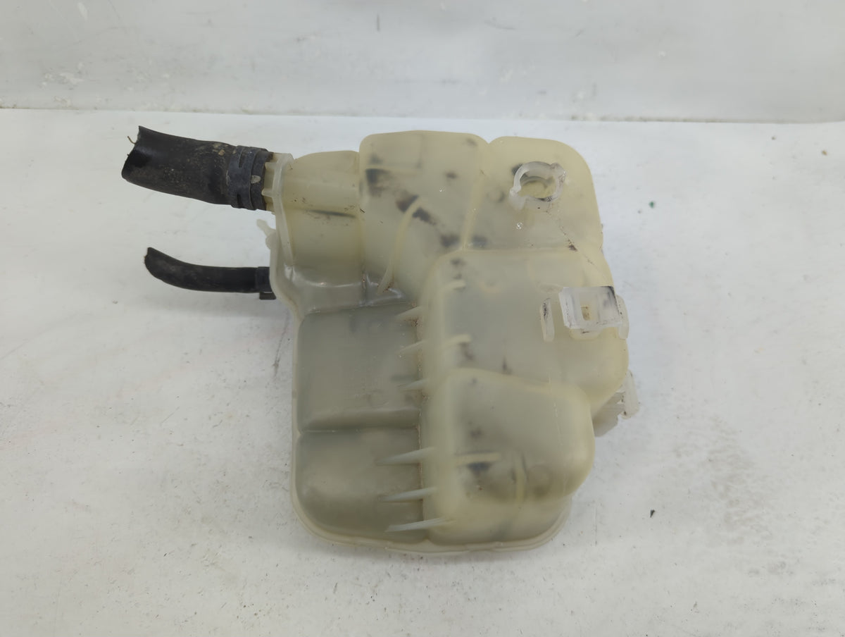2011 Chevrolet Cruze Radiator Coolant Overflow Expansion Tank Bottle 1369201 - Oemusedautoparts1.com