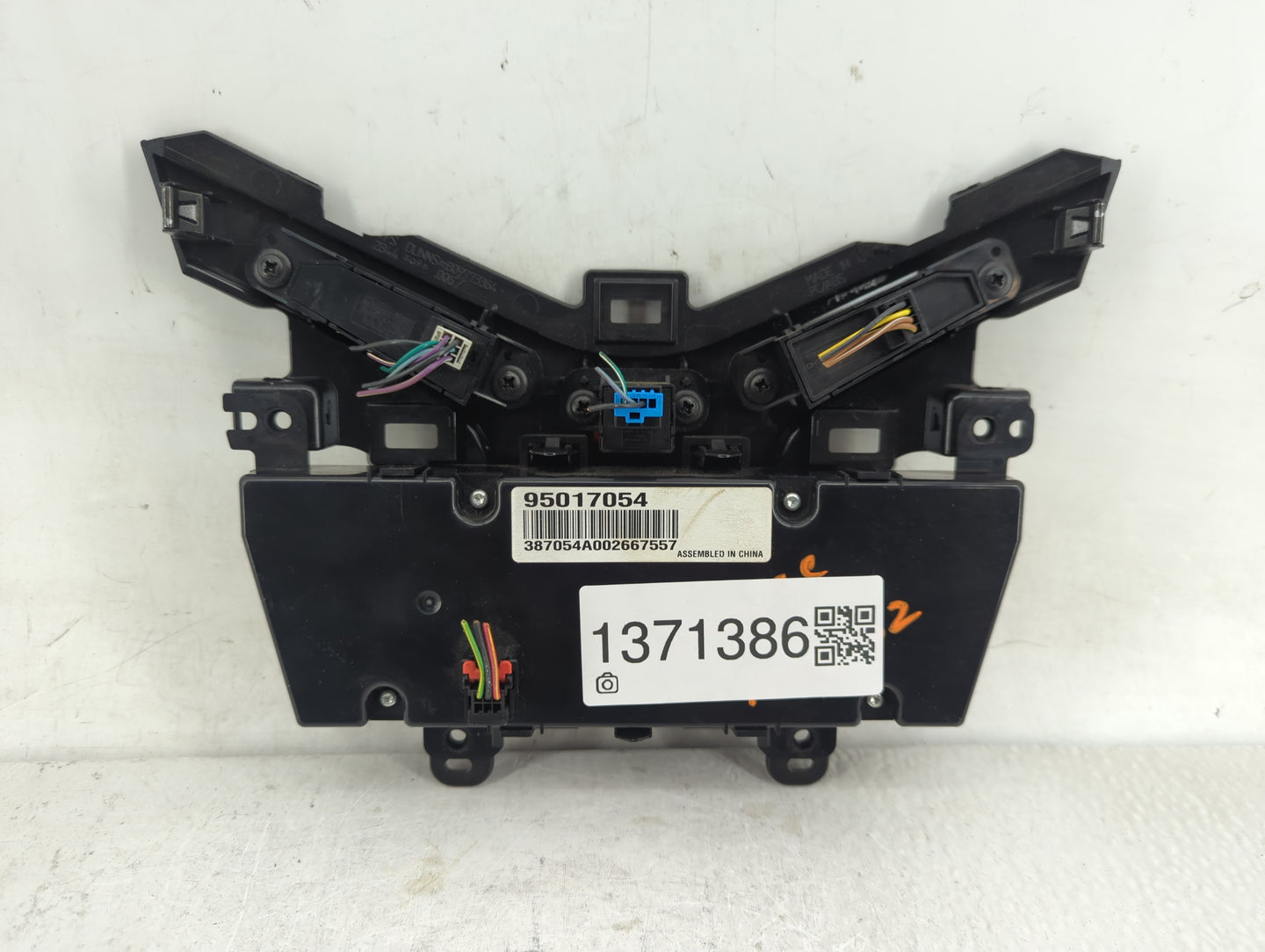 2011-2012 Chevrolet Cruze Climate Control Module Temperature AC/Heater Replacement P/N:95017054 Fits Fits 2011 2012 OEM Used