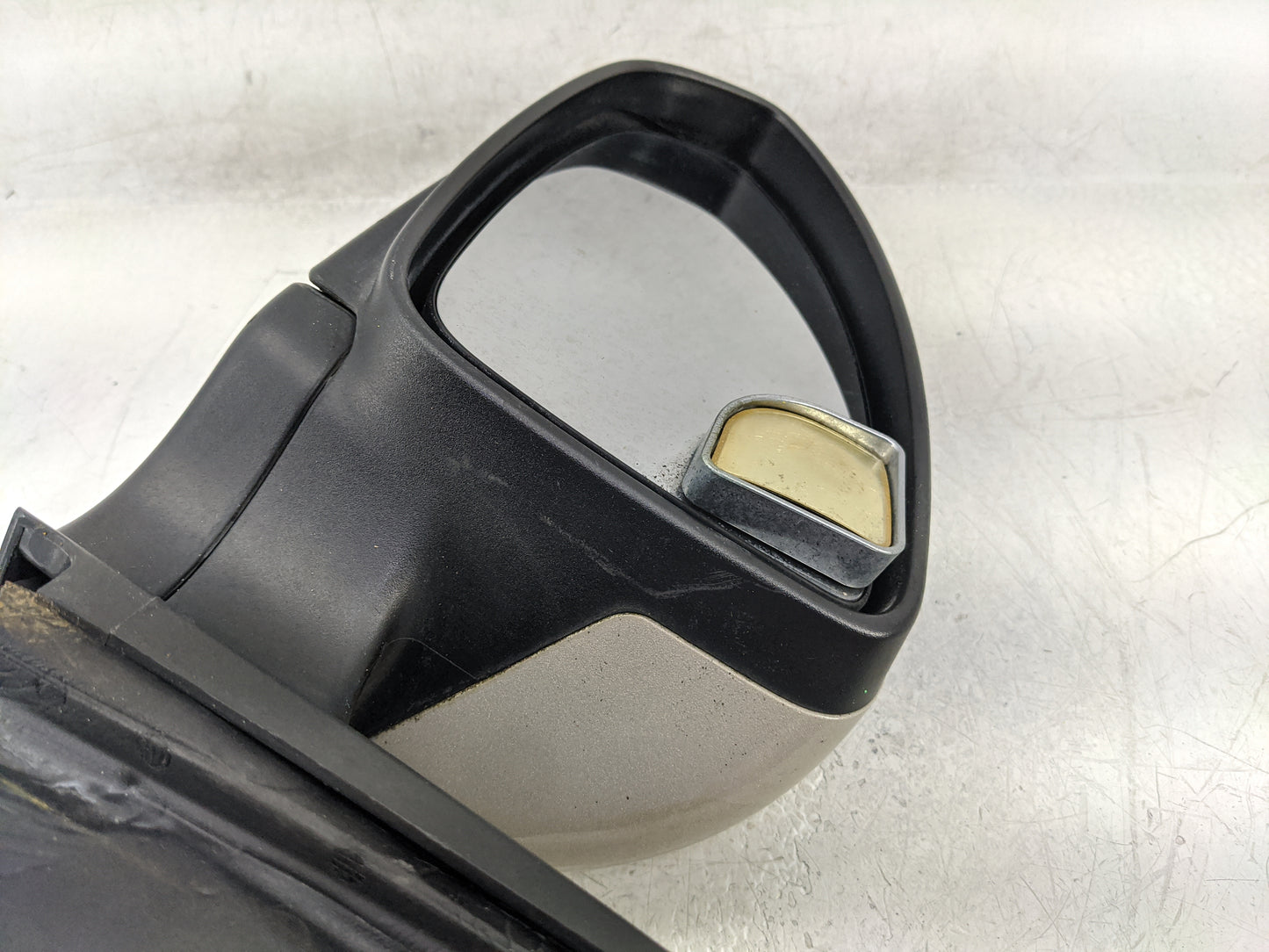 2011-2016 Chevrolet Cruze Passenger Side View Mirror - Right Door Mirror OEM Used - Oemusedautoparts1.com
