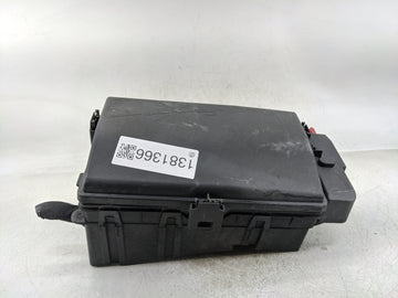 2011-2012 Chevrolet Cruze Fusebox Fuse Box Panel Relay Module P/N:13222782 Fits Fits 2011 2012 2013 2014 OEM Used Auto Parts