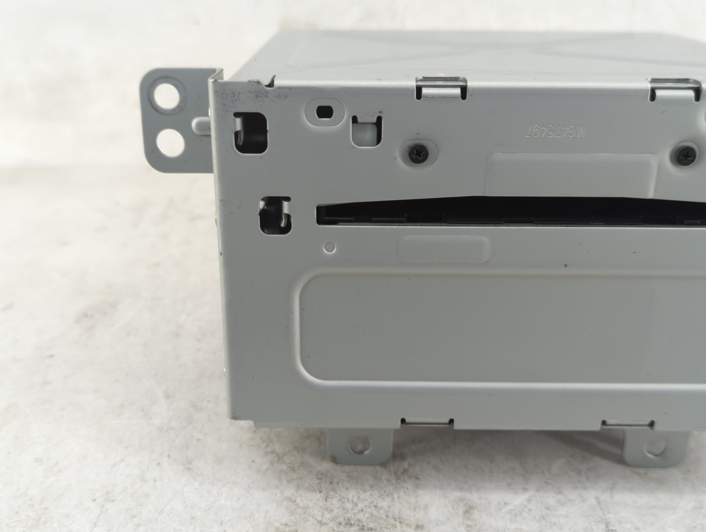 2011-2012 Chevrolet Cruze Radio AM FM Cd Player Receiver Replacement P/N:20983517 Fits Fits 2010 2011 2012 OEM Used Auto Par