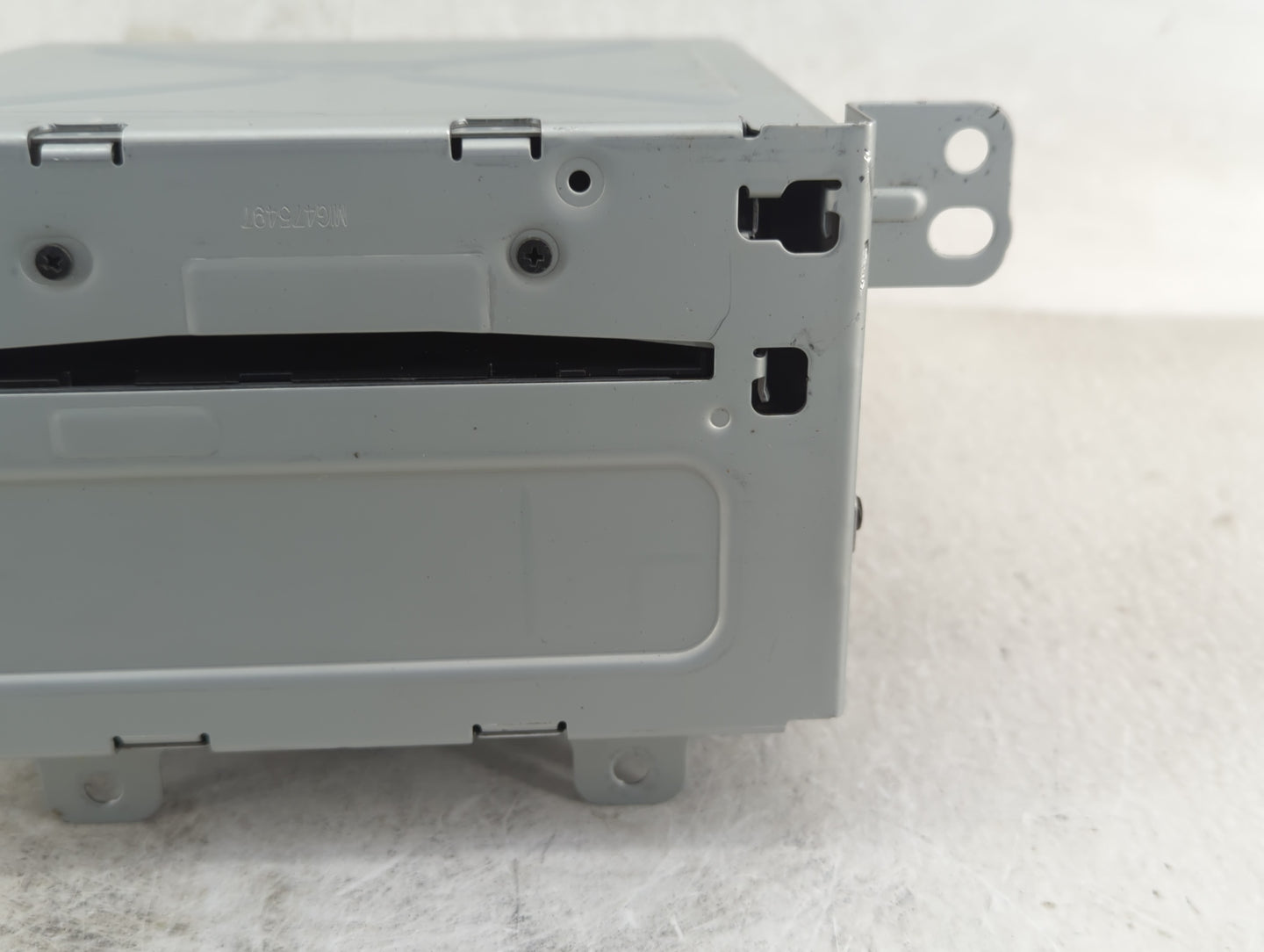 2011-2012 Chevrolet Cruze Radio AM FM Cd Player Receiver Replacement P/N:20983517 Fits Fits 2010 2011 2012 OEM Used Auto Par