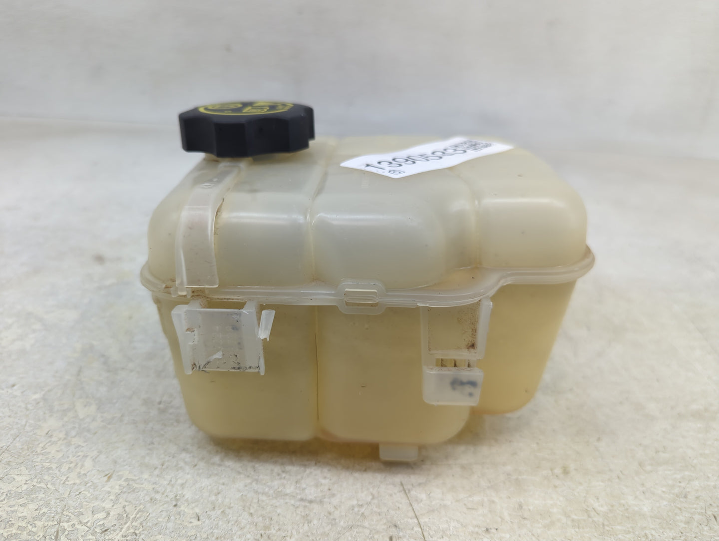 2011 Chevrolet Cruze Radiator Coolant Overflow Expansion Tank Bottle 1390533 - Oemusedautoparts1.com
