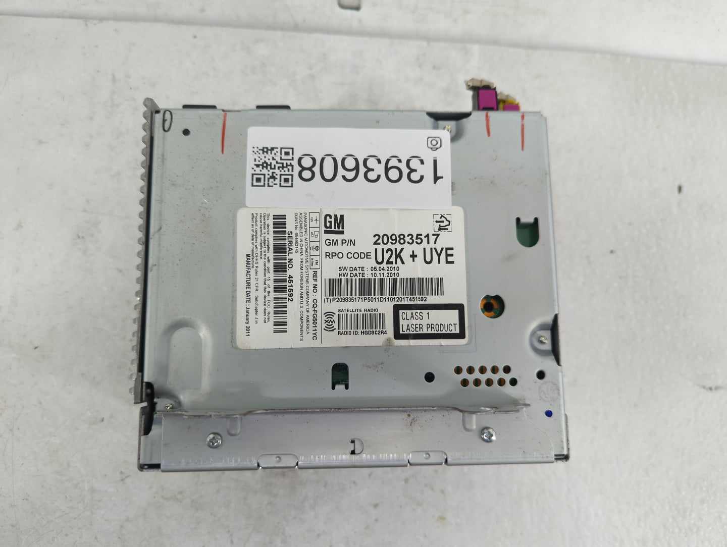 2011-2012 Chevrolet Cruze Radio AM FM Cd Player Receiver Replacement P/N:20983517 Fits Fits 2010 2011 2012 OEM Used Auto Par