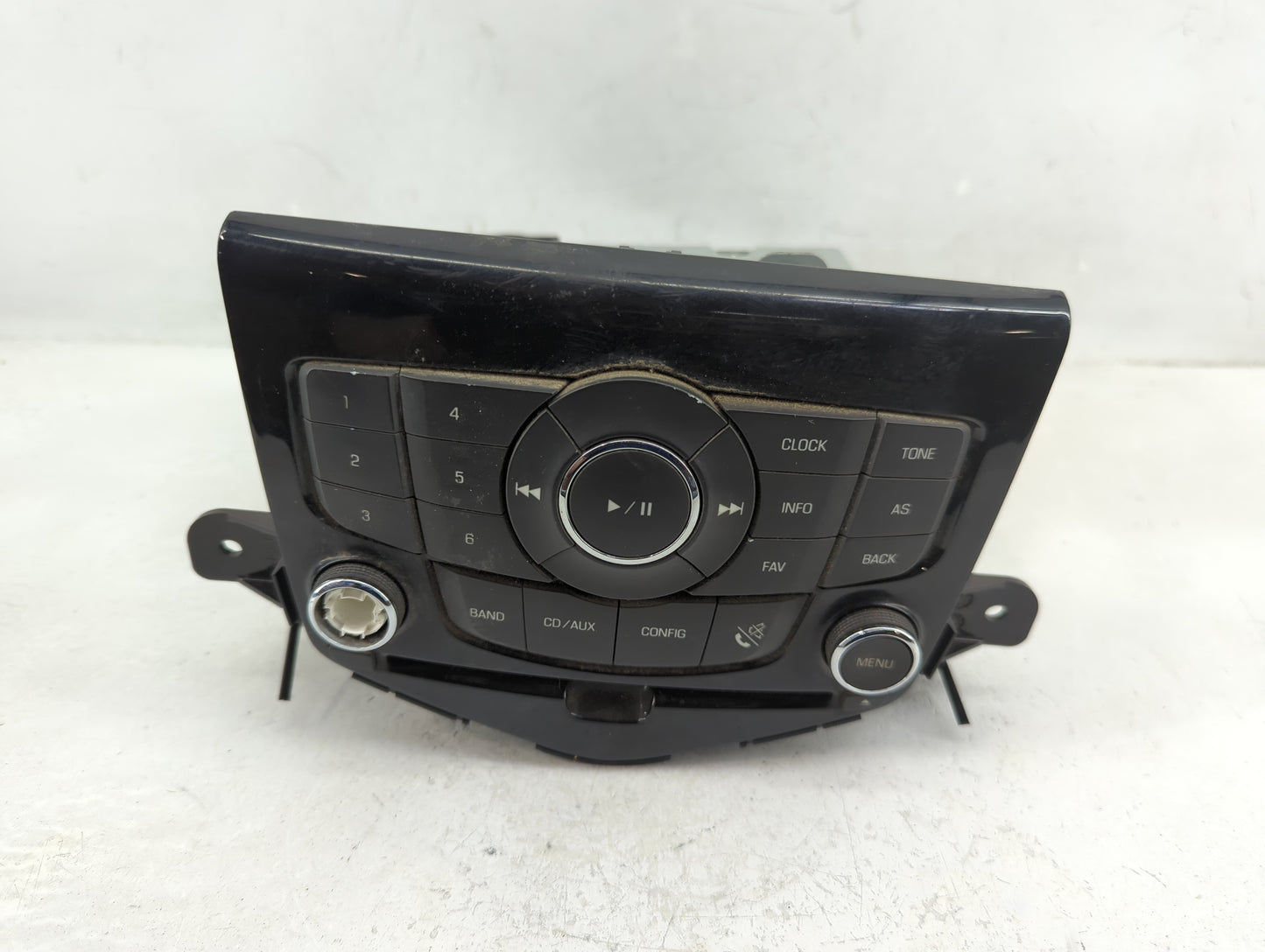 2011-2012 Chevrolet Cruze Radio AM FM Cd Player Receiver Replacement P/N:20983517 Fits Fits 2010 2011 2012 OEM Used Auto Par