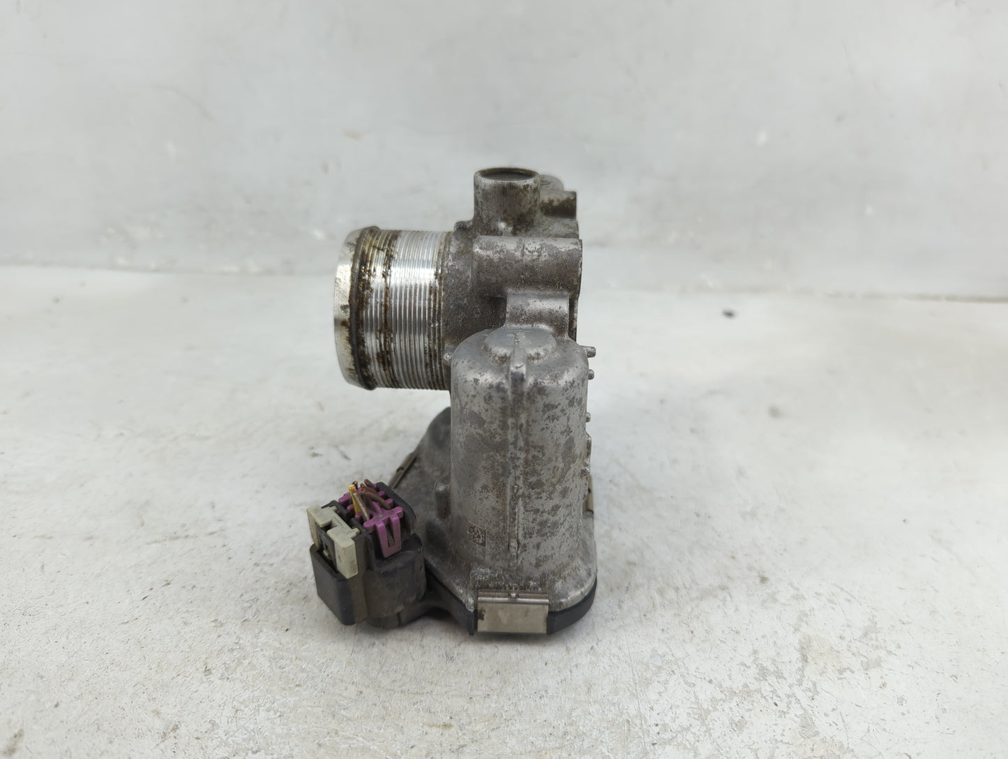 2011-2016 Chevrolet Cruze Throttle Body P/N:55565489 Fits Fits 2009 2010 2011 2012 2013 2014 2015 2016 2017 2018 OEM Used Au