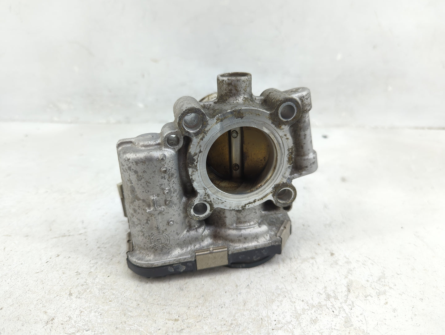 2011-2016 Chevrolet Cruze Throttle Body P/N:55565489 Fits Fits 2009 2010 2011 2012 2013 2014 2015 2016 2017 2018 OEM Used Au