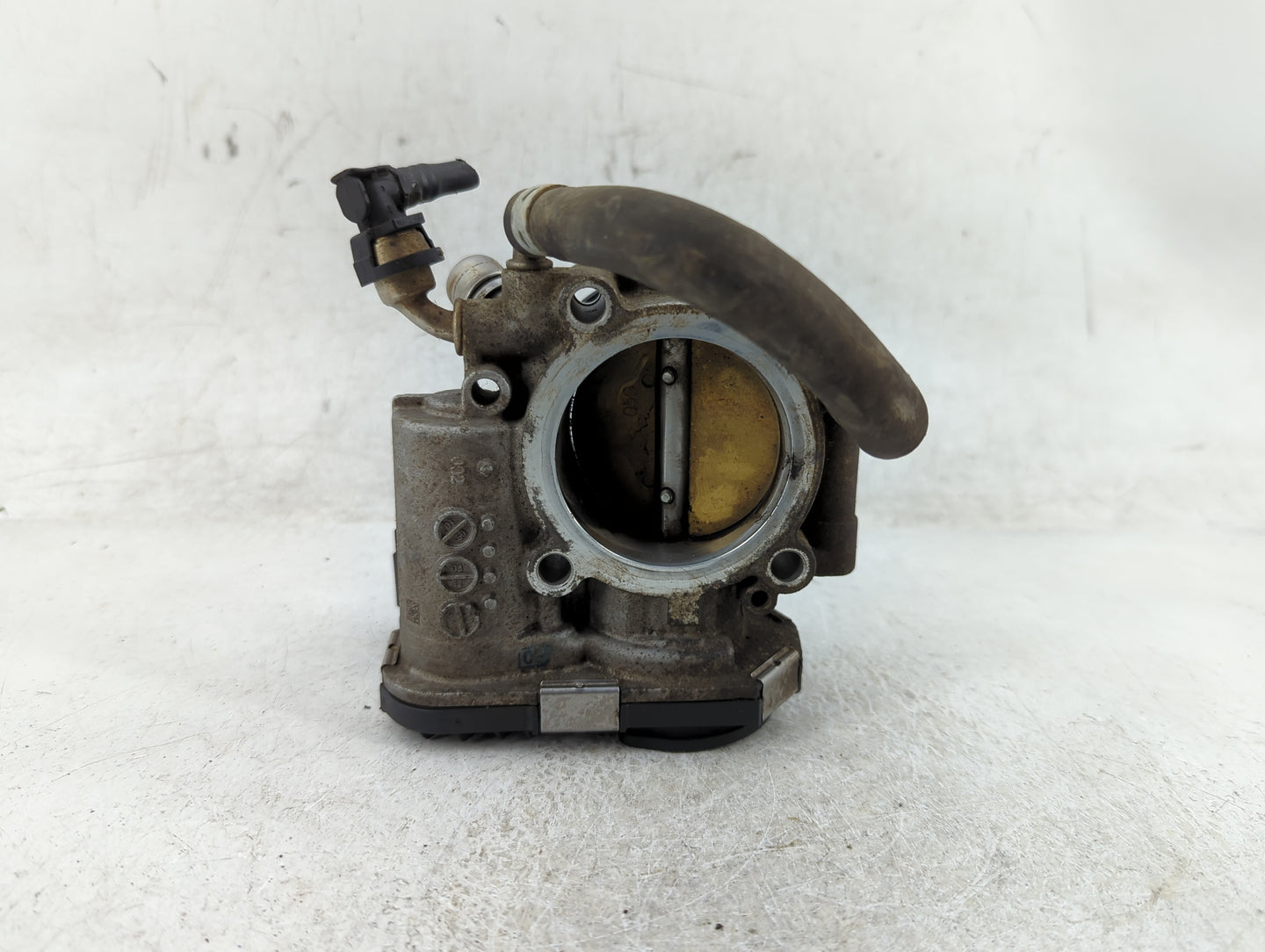 2011-2016 Chevrolet Cruze Throttle Body P/N:0 280 750 562 55 577 375 Fits Fits 2009 2010 2011 2012 2013 2014 2015 2016 2017 