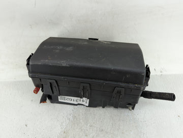2011-2014 Chevrolet Cruze Fusebox Fuse Box Panel Relay Module P/N:95442176-02 Fits Fits 2011 2012 2013 2014 OEM Used Auto Pa