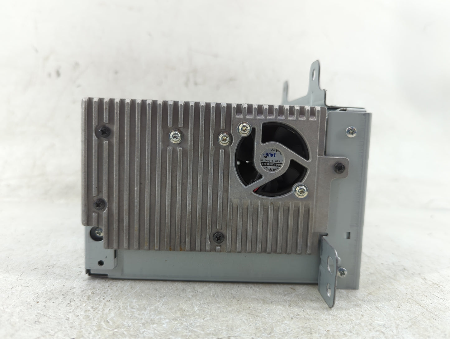 2011-2012 Chevrolet Cruze Radio AM FM Cd Player Receiver Replacement P/N:22815634 Fits Fits 2010 2011 2012 OEM Used Auto Par