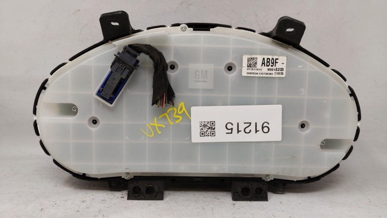 2011 Chevrolet Cruze Instrument Cluster Speedometer Gauges P/N:811511914 769212-670A, 95018203, 95018205 Fits OEM Used Auto 