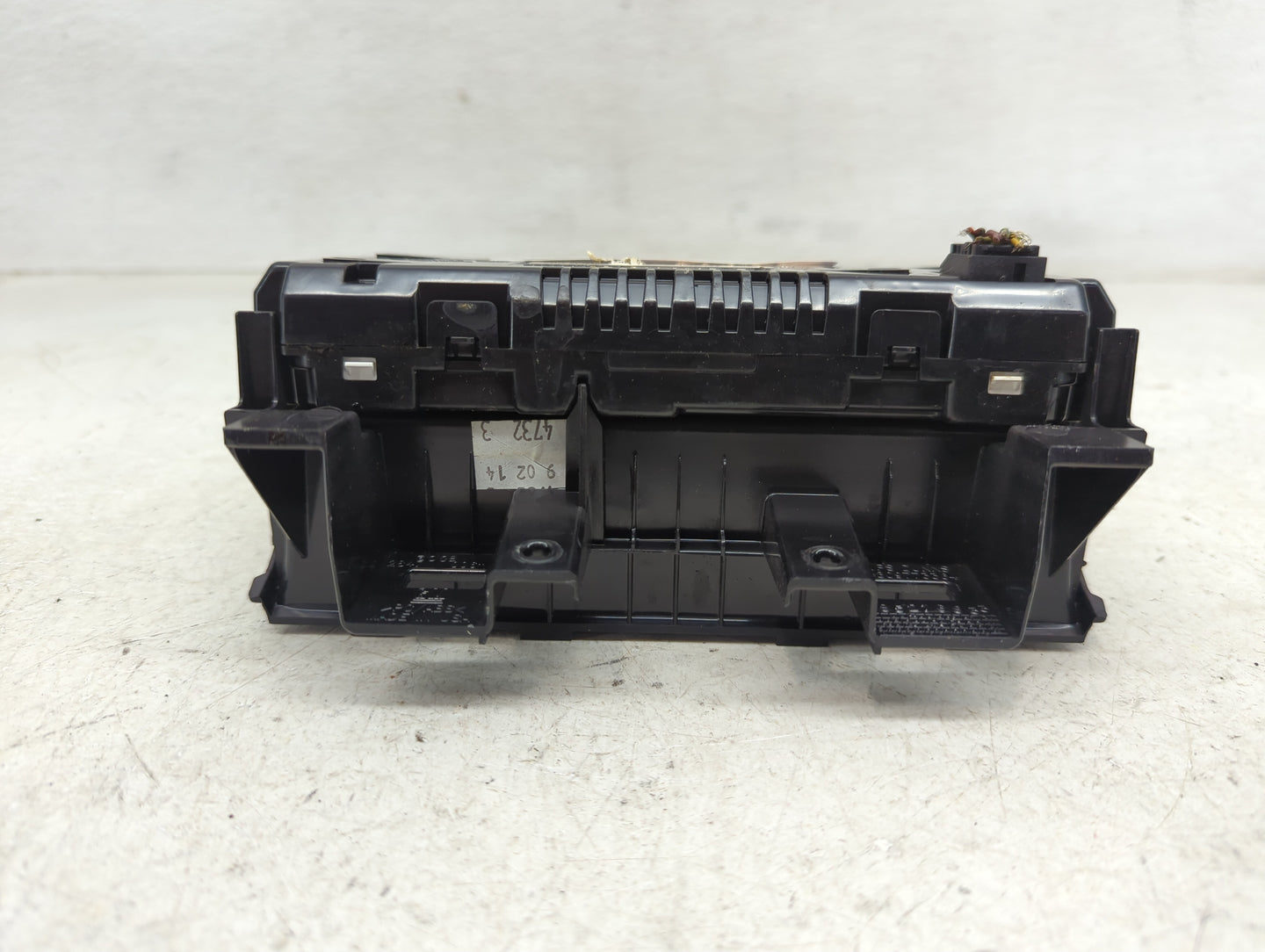 2011-2016 Chevrolet Cruze Information Display Screen - Oemusedautoparts1.com
